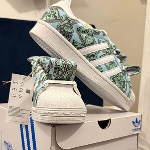 🆕Adidas x Jeremy Scott money superstar sneakers